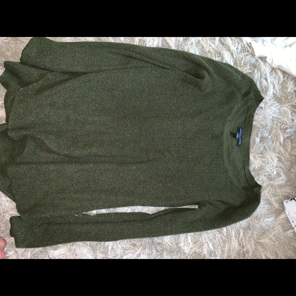 American Eagle Green Sweater